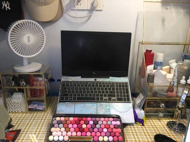 【完满班级】传播校园风光 展现青春活力——艺术传媒学院环设1903班举办宿舍风光拍摄大赛