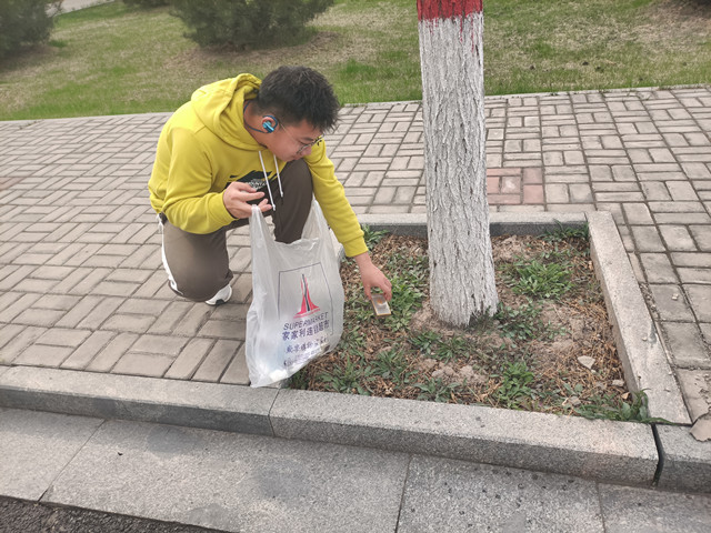 【完满班级】热心公益 与爱同行——商务英语学院英语2002班、英语2005班、经贸2001班完满班级活动