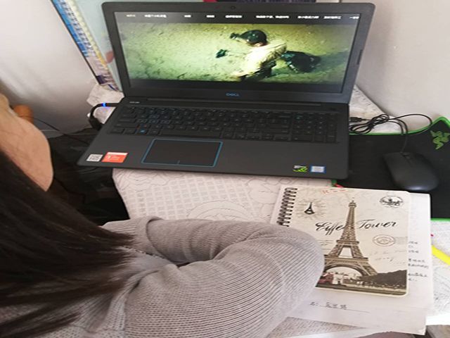 【完满班级】唱响爱国风 实践爱国心——软件1804班《我和我的祖国》观影