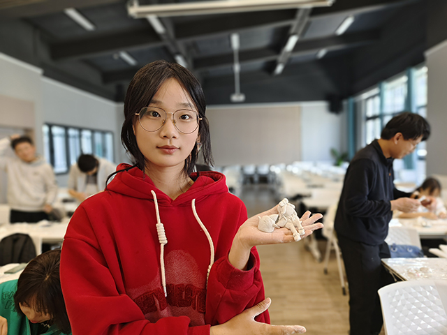 【B类社团】心跳颜究所(第2期)——石塑掌心绘第一场活动