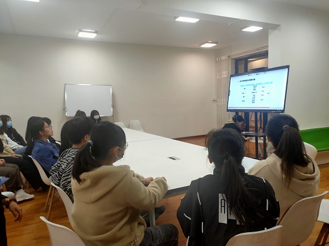 【完满班级】心系时政 聚焦两会 不忘初心 为党服务——淬炼商学院会计1807班完满班级活动