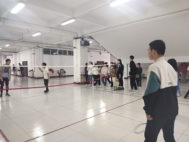 【完满班级】园林羽球 混合作战——食品与环境学院园林2002班完满班级活动