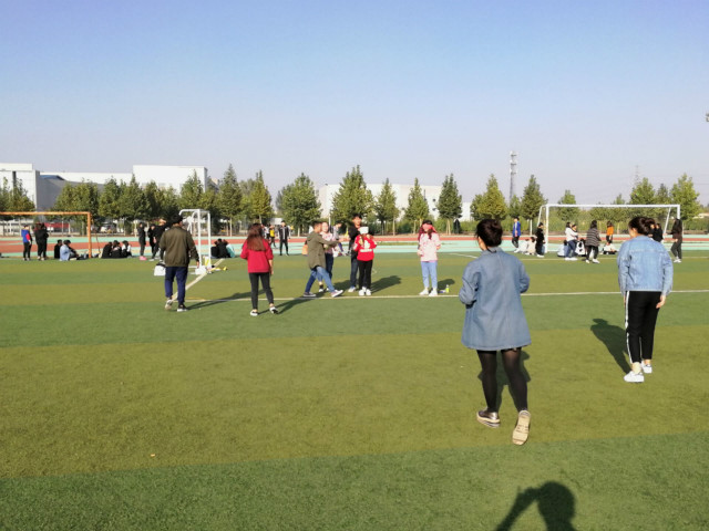 【完满班级】时光荏苒 毕业快乐——淬炼商学院六月完满班级主题活动（四十）