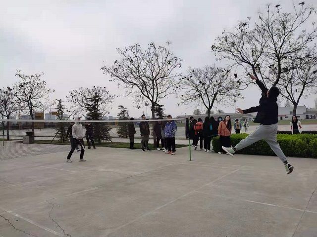 【完满班级】羽你争锋——环设1806班班级羽毛球对抗赛