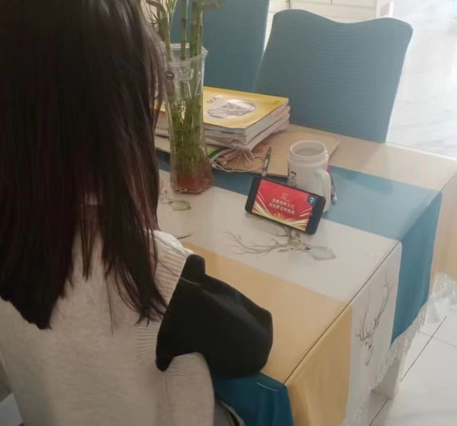 追逐青马 扬青春使命——食品与环境学院第十四期“青马工程——雏鹰班”结业典礼