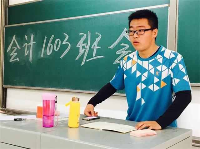 【两逃成本账】大学 青春 本身就是最美的故事