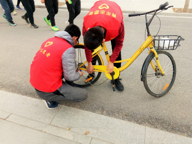【完满班级】星火公益行 点滴可燎原 ——信息工程系举办公益活动系列