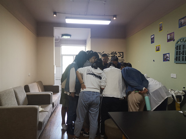 水激石鸣 人激志宏——“e路同行”科技文化蓝海行动计划第一届“平面宣传技能”评选大赛