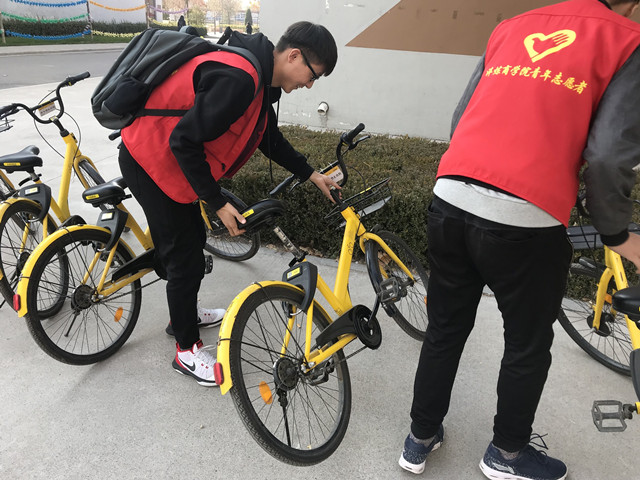 【完满班级】迎着冬日暖阳 为爱而行——淬炼商学院举办“善行青春”主题活动（三十一）