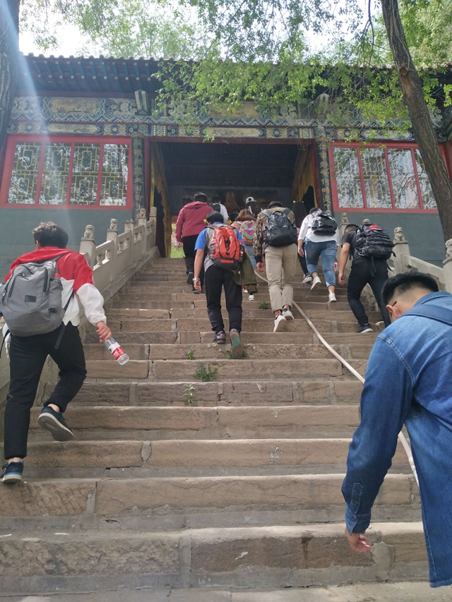 【骨干三班】青春·印记 一路同行——骨干三班举办低碳环保健康行之凤凰山一日游