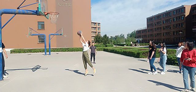 【完满班级】篮球火 燃青春——食品与环境学院园林1801班完满班级活动