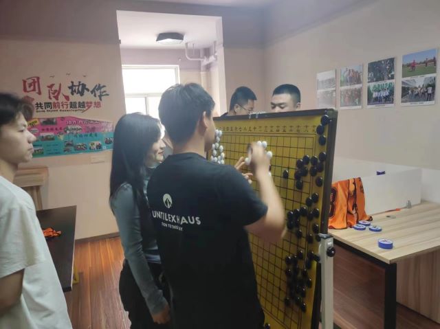 逸乐无穷 玩转青春——大数据学院、信息工程学院五月完满团支部活动集锦（三）