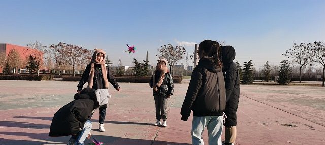 【完满班级】踢出乐趣 踢出健康——艺术传媒学院数字媒体2002班举办踢毽子比赛活动