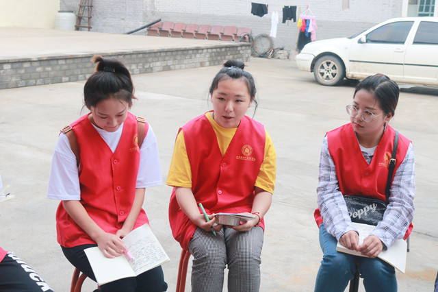 红色坚守 鼎立乡村文化传承——经济与管理学院“流转经年”美丽中国实践团三下乡社会纪实