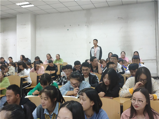 【辅导员说完满】我眼中的完满教育——淬炼商学院“辅导员说完满”专题活动（八）