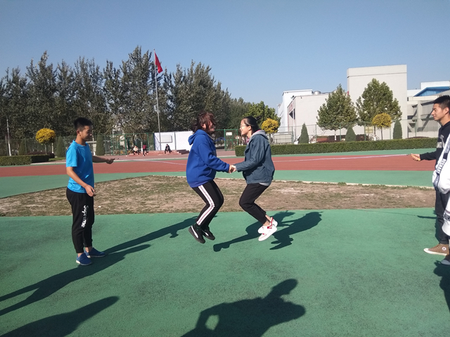 【完满班级】艺术与青春同行 远方有我歌唱的行迹——经济与管理学院十月完满班级活动纪实(二)