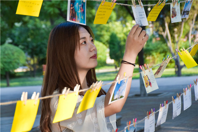 【毕业季】温情毕业季 情系明信片——大数据学院、信息工程学院“青春不散”记忆明信片活动