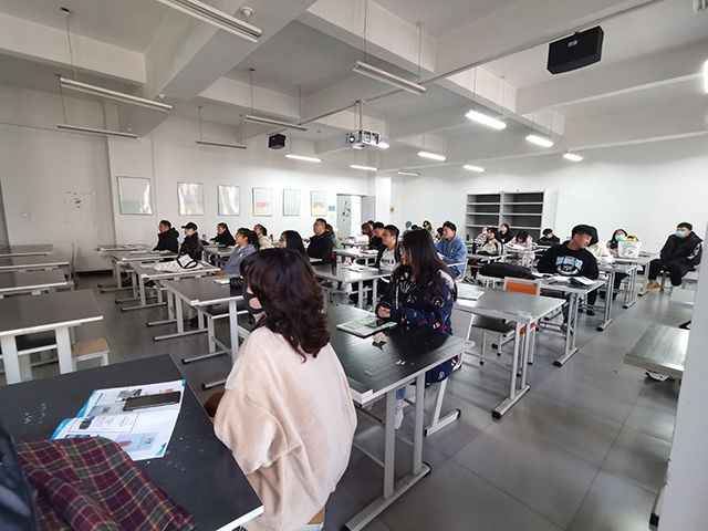 【主题团日活动】奋进新征程 跑好接力赛——艺术传媒学院视觉1801班主题团日活动