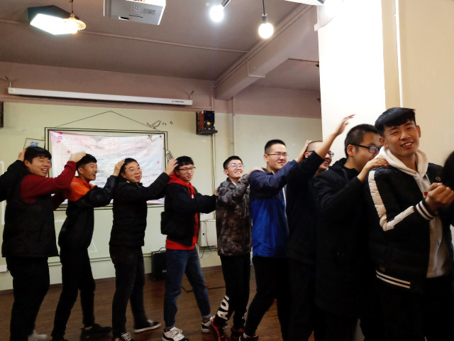 【完满班级】承担责任 信任彼此 感恩父母——大数据学院软件1801班双院+完满班级