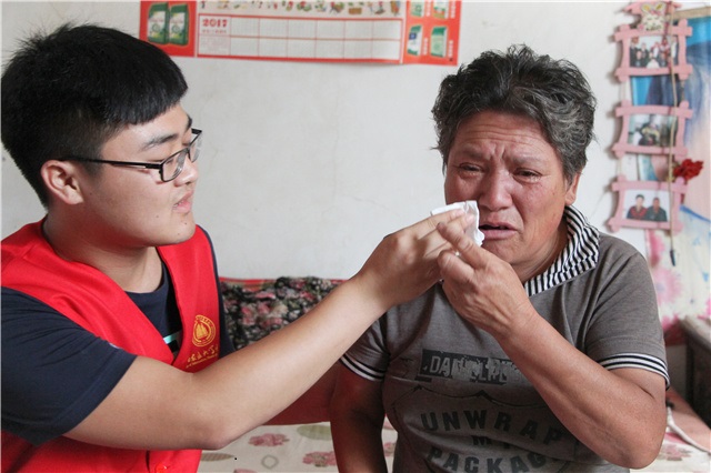 为失独老人找回幸福时光——喜讯!我校“点亮心灯”失独老人帮扶行动项目荣获省级荣誉