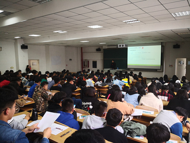 【辅导员说完满】新起点 为梦想亮灯——淬炼商学院“辅导员说完满”专题活动(十九)