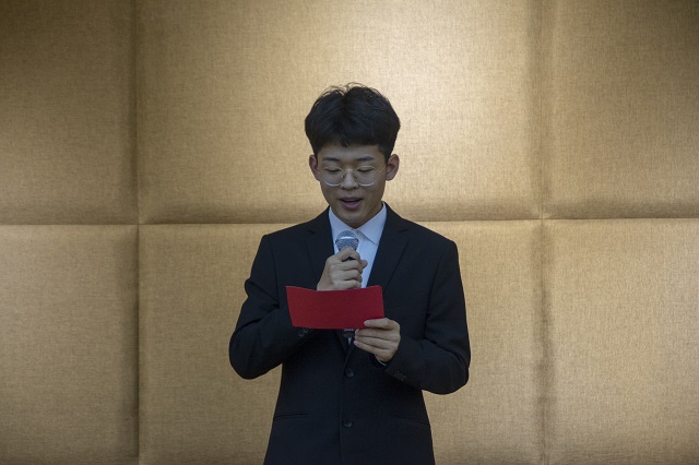 【1+1>2】传智播客刘松为“双院”学子解读大数据时代下的自我营销