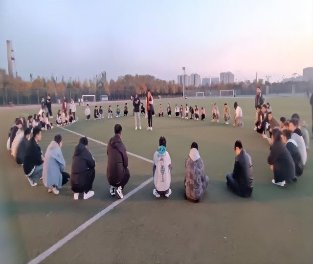 凝聚团队力量 展现青春风采——大数据学院、信息工程学院十月完满团支部活动集锦(六)