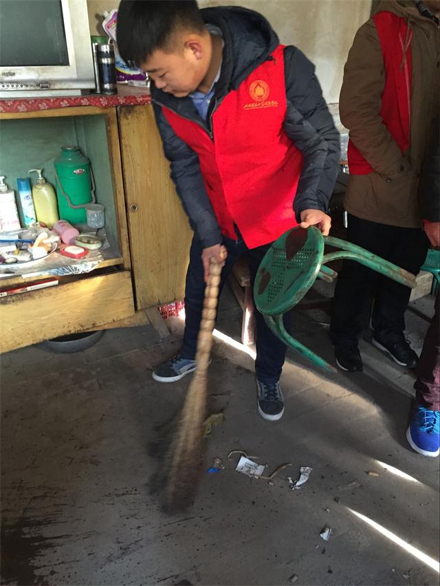 行走的力量第27期：完满教育进宿舍第2期之走进水秀村