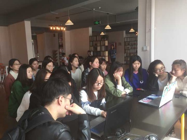 志愿接力赛 我们开“晒”了——淬炼商学院专项志愿者服务队第四周活动纪实