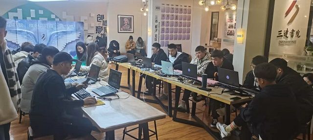 【完满班级】 银龙重铸 骑士归来——艺术传媒学院环设2001班竞技活动