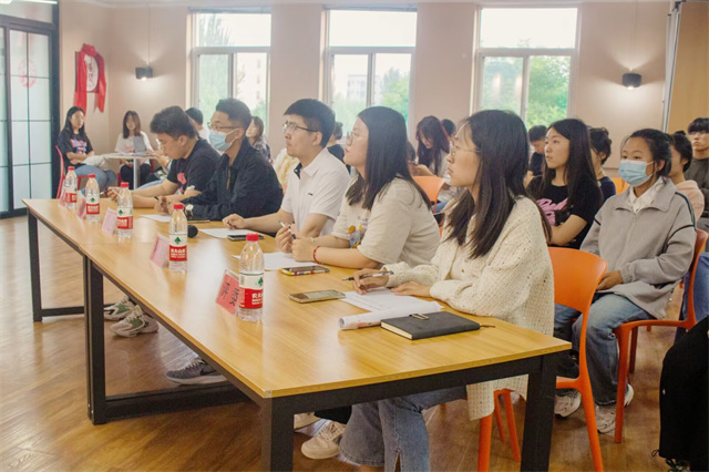 述班级风采 诵青春之章——淬炼·国际商学院我为班级代言活动答辩决赛