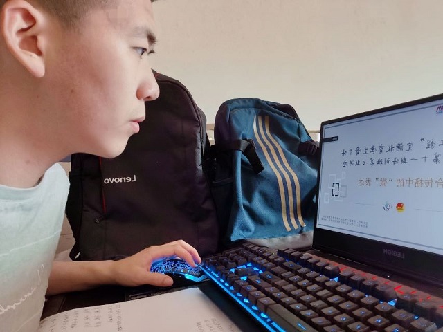 【青马工程】一堂引领融合传播中的“微”表达课——“青马工程”完满教育学生骨干培养计划第十一期培训班第七期讲座