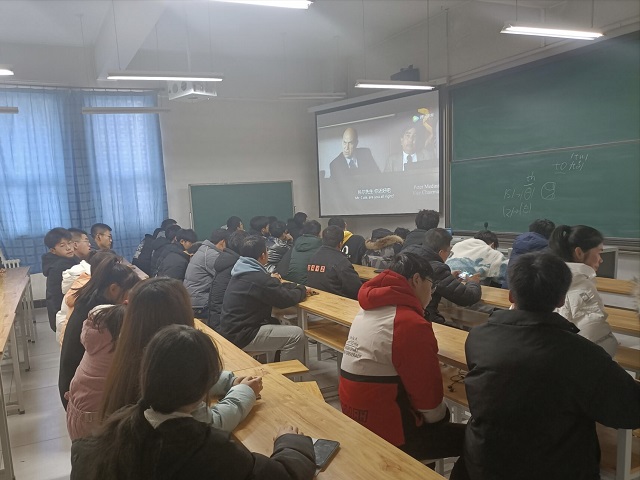 【完满班级】梦想与电影”——大数据学院、信息工程学院软件2102班完满班级活动