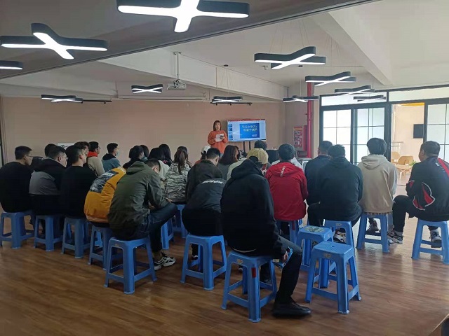 【完满班级】快乐中学习 创新中成长——大数据学院，信息工程学院计科2010班完满班级活动