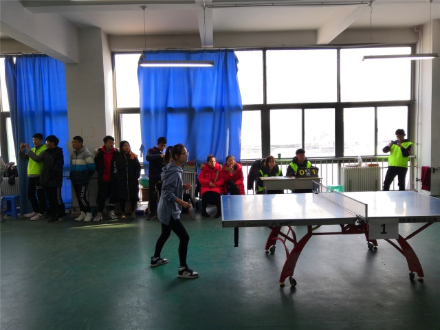 团结协作扬风格 积极“乒”博争上游——智能工程学院在信息学院“至强杯”乒乓球联赛表现优异