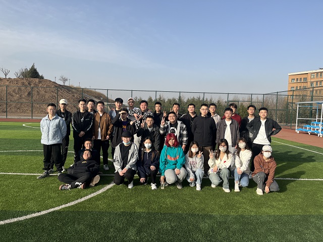【完满团支部】“投”向春天的快乐——大数据学院、信息工程学院物联2203班完满团支部活动