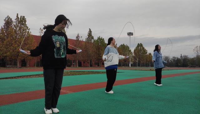 【完满团支部】昂首阔步 超越自己——大数据学院、信息工程学院数据2201班完满团支部活动