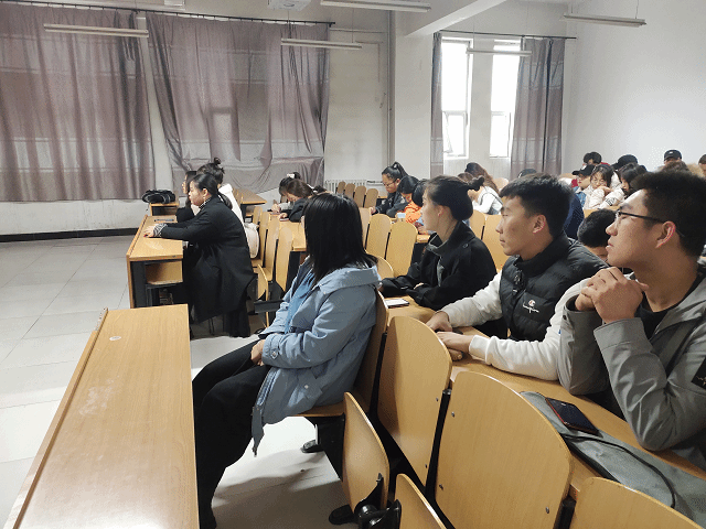 【完满班级】讲奉献勇担当 致敬战疫英雄——食品与环境学院园林2004班完满班级活动