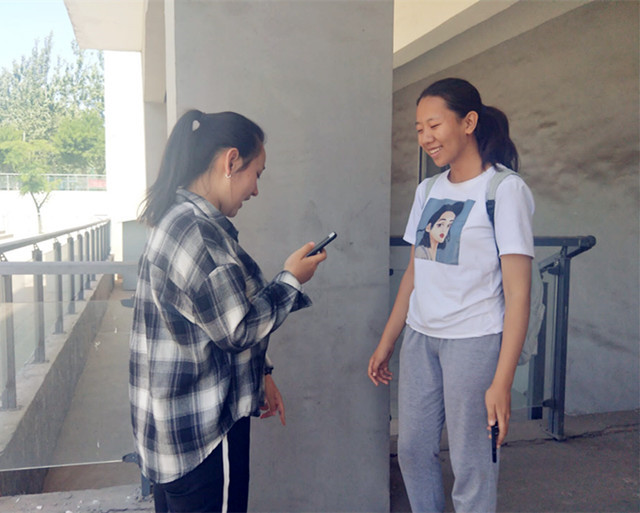 【完满班级】Youth Summer  让我讲给你听——淬炼商学院六月完满班级主题活动（三十六）