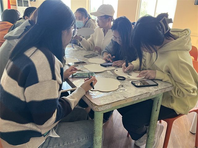 以吾少年意气 许国万里恒昌——商务英语学院十月完满团支部活动集锦