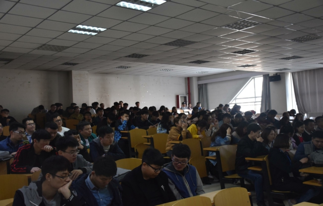 【辅导员说完满】明确目标 无愧好时光——信工系2015级辅导员说完满