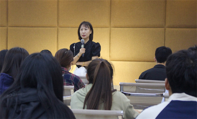 与“光”同行 淬炼星火助前行 ——淬炼·国际商学院“星火训练营”第2期