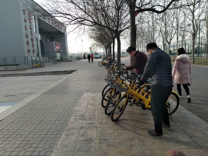 【完满班级】致力于我们身边的公益活动——淬炼商学院举办“创”享青春主题活动（四十一）