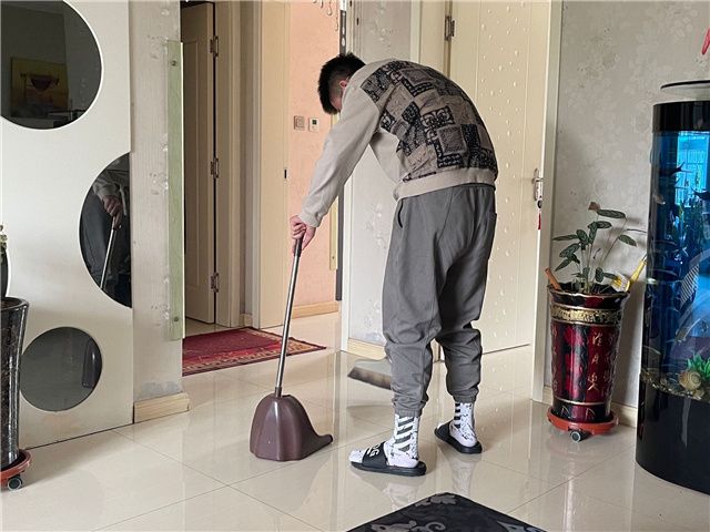 【完满班级】激起四射 关爱家庭——产品1701班完满班级活动