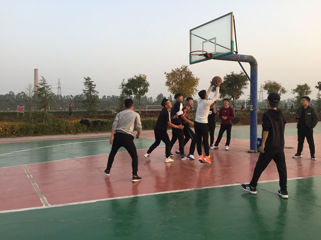 【完满班级】无竞赛 不青春——淬炼商学院“体”味青春主题活动（三十）