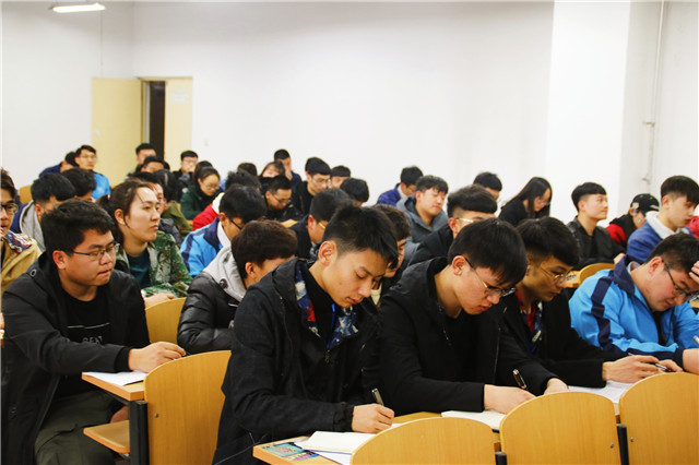 【辅导员说完满】我们的大学更精彩——智能工程学院举办2015级辅导员说完满活动