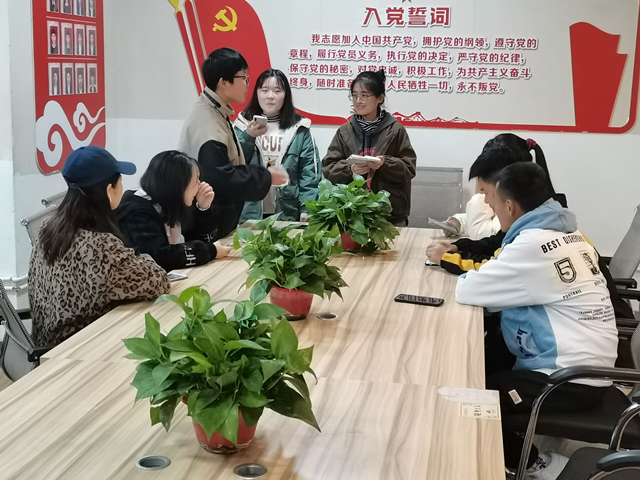 【完满班级】“群英辩论会”——大数据学院、信息工程学院数字2002班完满班级活动