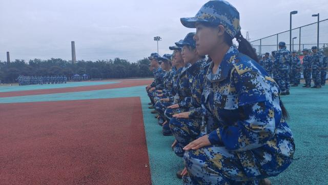 磨砺青春 升华自我——21级智院学子军训纪实