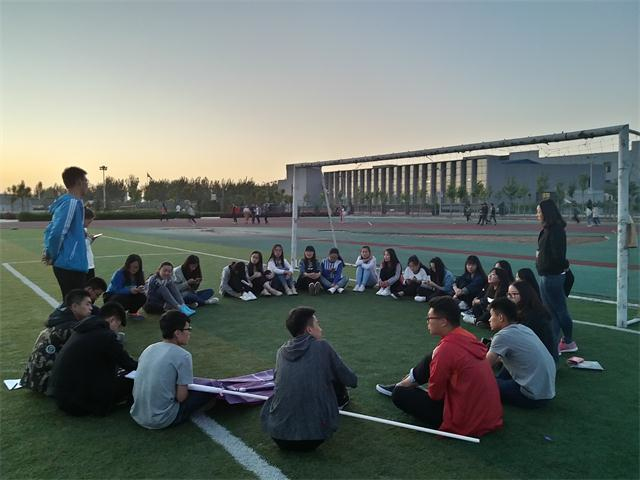 【完满班级】风筝满天飞  歌声遍地扬——淬炼商学院三月举办完满班级主题活动（十四）