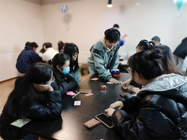 【完满团支部】青春有约 趣玩桌游——淬炼·国际商学院会计2105班完满团支部活动